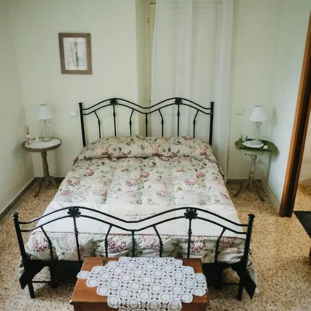 Bed & Breakfast La Rocca Mia House Roccacasale