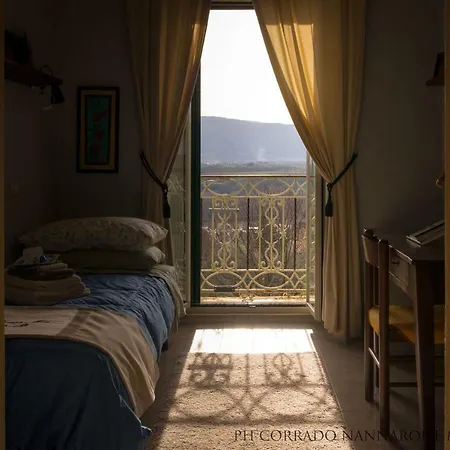 Bed & Breakfast La Rocca Mia House *