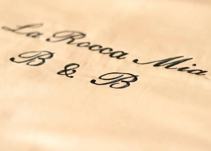 La Rocca Mia House Отель типа 